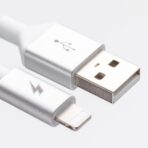 Black and White Glow Lightning Cable [5 ft / 1.5m length] - Image 5